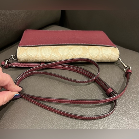 Coach x Guang Yu Signature Rexy Canvas Leather Crossbody/Clutch - Picture 9 of 14